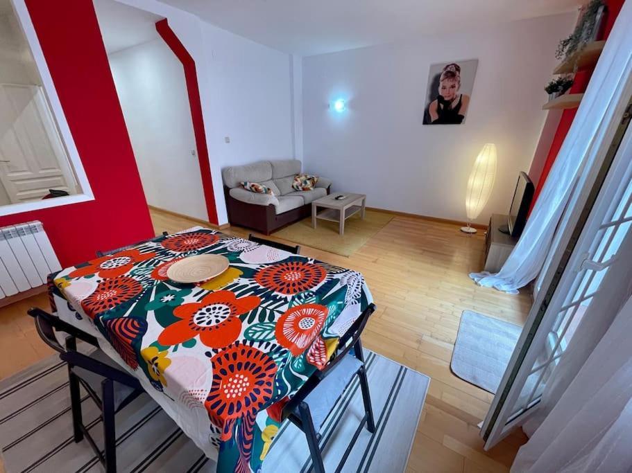 Acogedor Apartamento En Zaragoza Ngoại thất bức ảnh