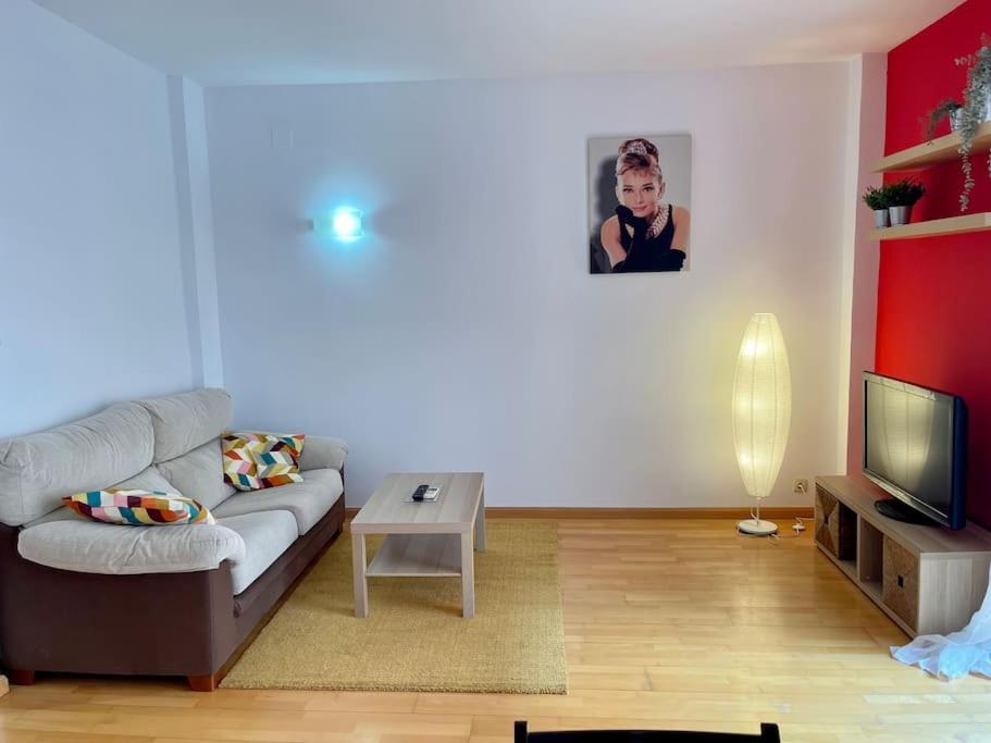 Acogedor Apartamento En Zaragoza Ngoại thất bức ảnh