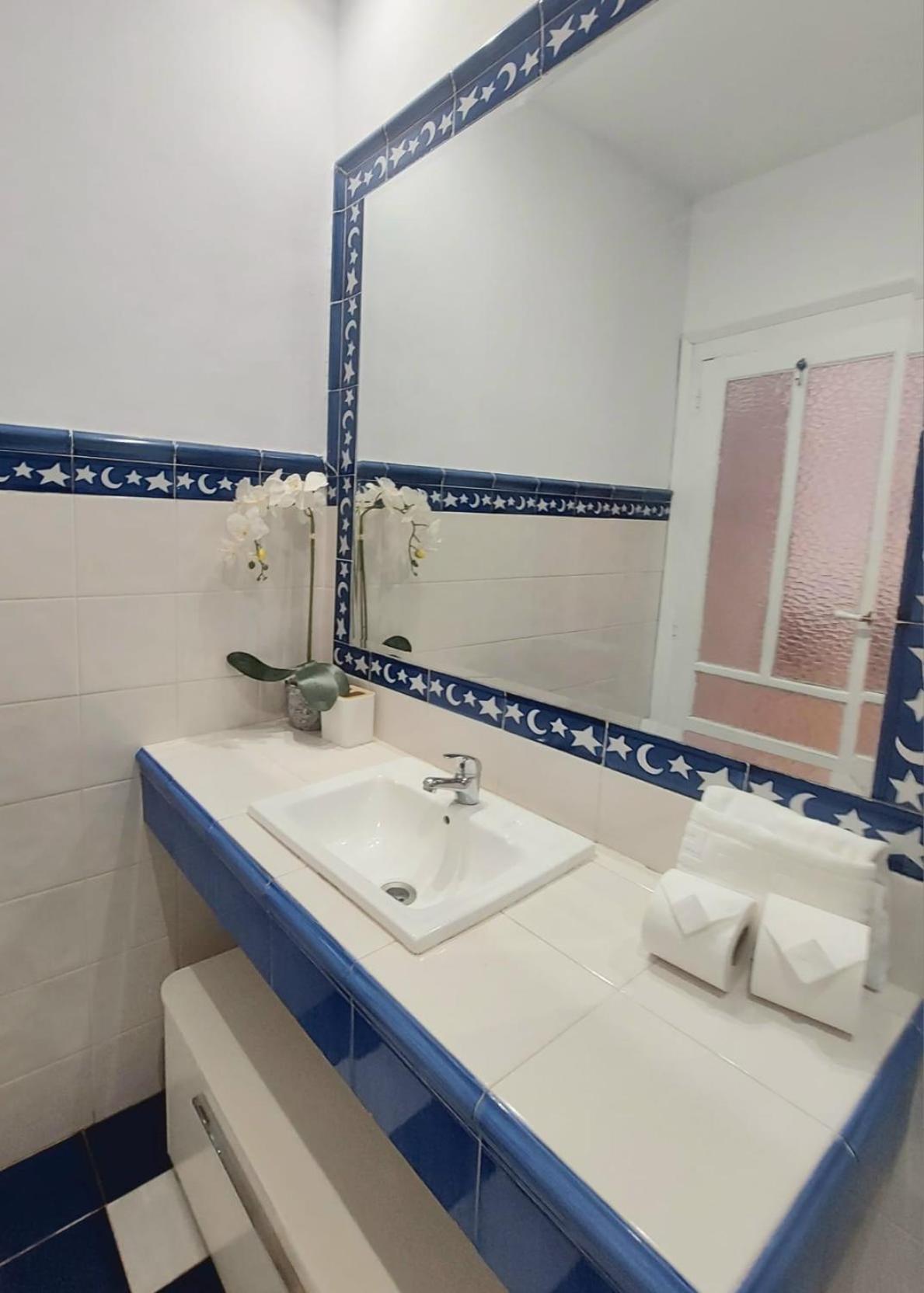 Acogedor Apartamento En Zaragoza Ngoại thất bức ảnh